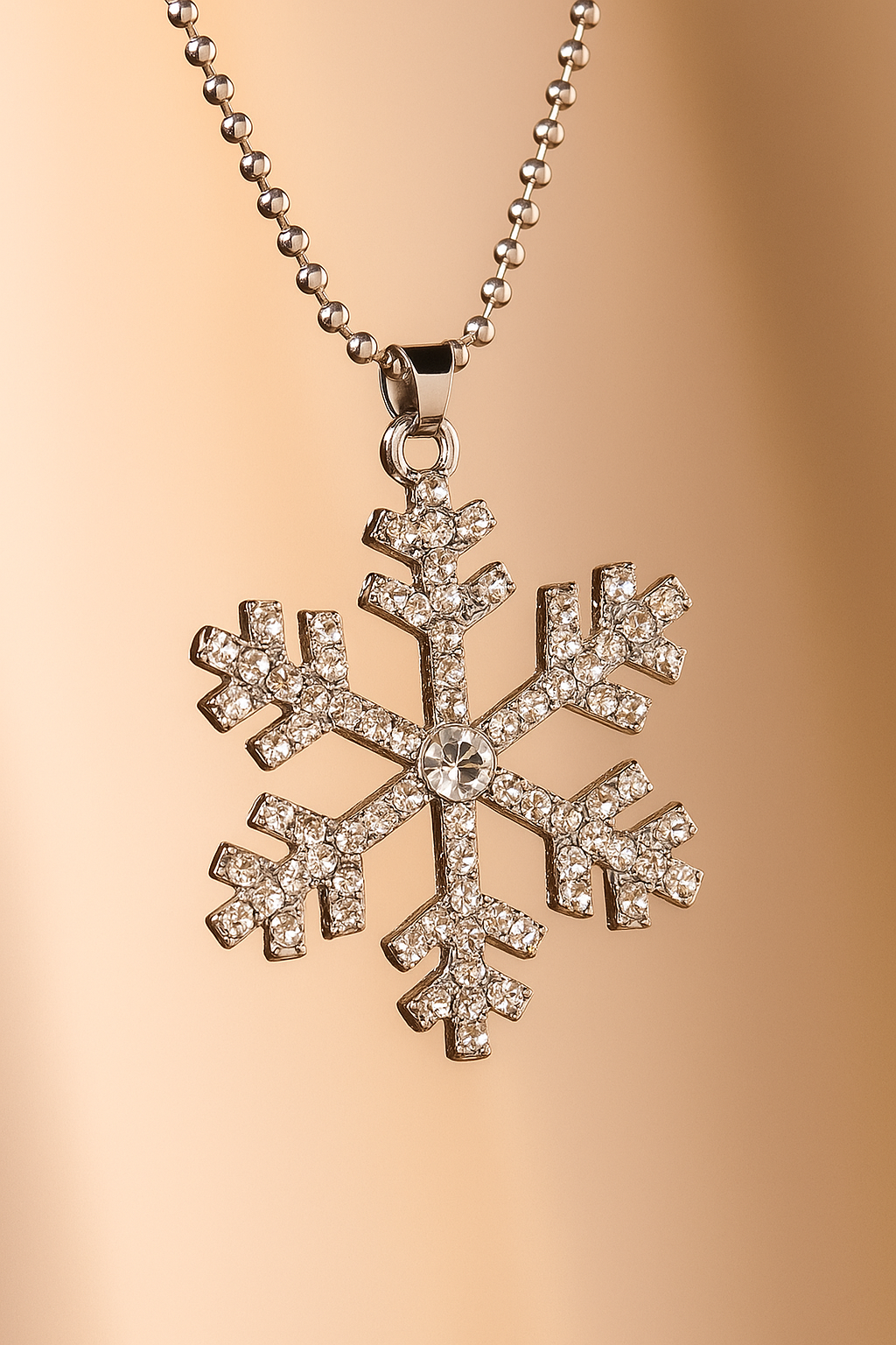 Crystal Snowflake Pendant Necklace – Premium Silver & Sparkling Zircon Crystals