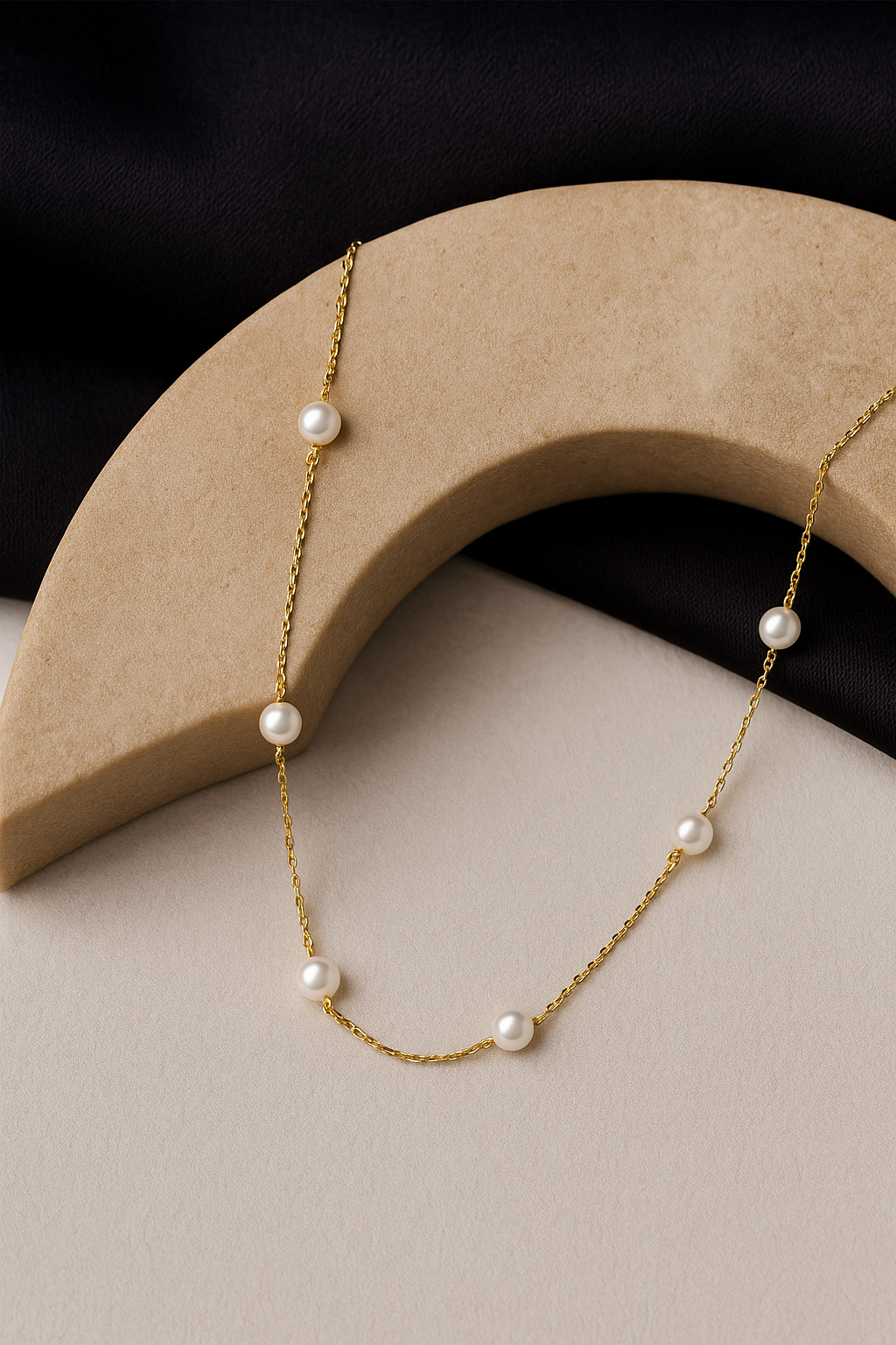 Golden Grace Pearl Chain Necklace – 18K Gold & Freshwater Pearls